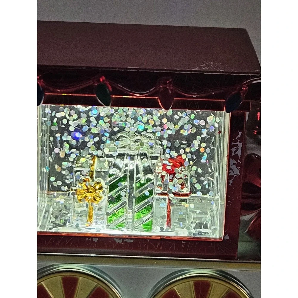 Bath Body Works 2023 Christmas Train Magnetic Candle Topper Light Up Water Globe